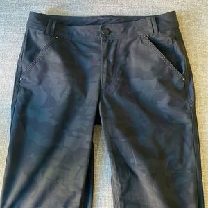 Lululemon Travel Pants sz 4 EUC